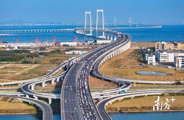 粤港澳大湾区,如何打造新发展格局的战略支点?