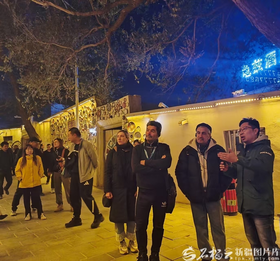 “会把真实的新疆故事讲给各国朋友听”——海外高校教师在疆参访侧记