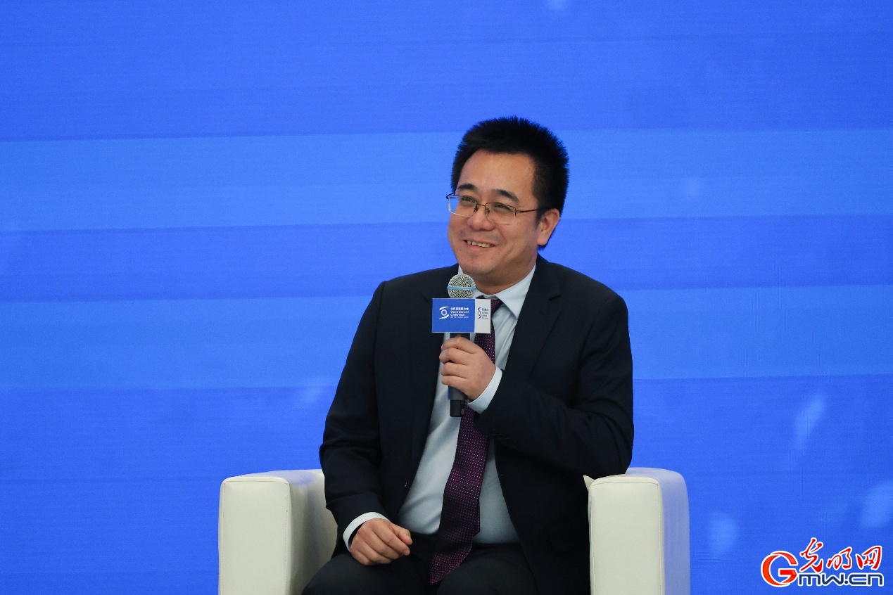 朱秋国:“移动”和“操作”是具身智能面临的两大挑战 朱秋国:“移动”和“操作”是具身智能面临的两大挑战