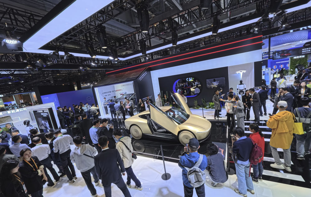 进博Walk|各路品牌齐上阵 首发首秀亮点多 进博Walk|各路品牌齐上阵 首发首秀亮点多