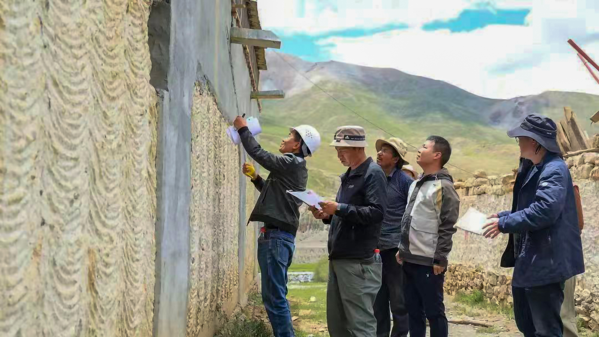 日喀则万户民房完成灾后维修加固工作