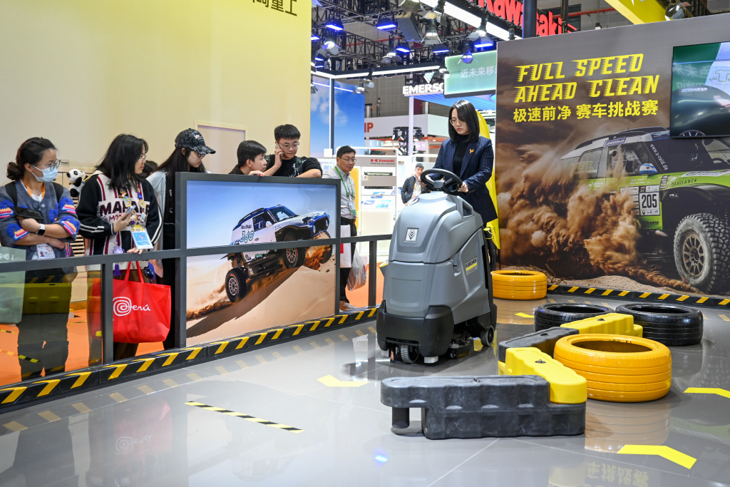 何为进博｜消费新图景，正从四叶草“溢出”