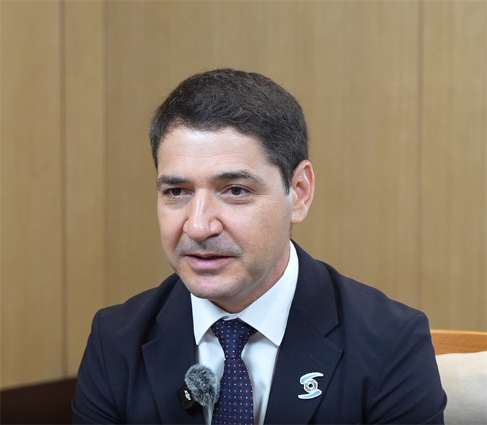 乌镇声音丨盖·乔拉耶夫：打破数据瓶颈，推动文化遗产数据全球可及