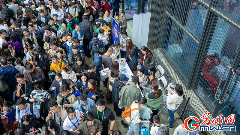 【乌镇视窗】一组图带你回顾2025年世界互联网大会乌镇峰会精彩瞬间