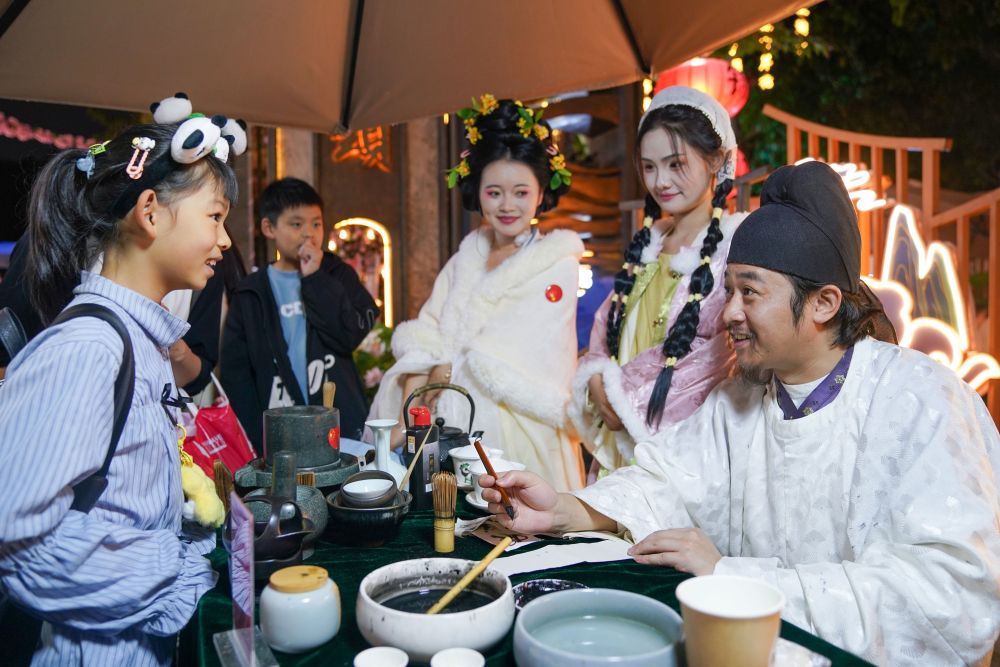 镜观·回响|巴风蜀韵承古脉 千年文华耀西川 镜观·回响|巴风蜀韵承古脉 千年文华耀西川