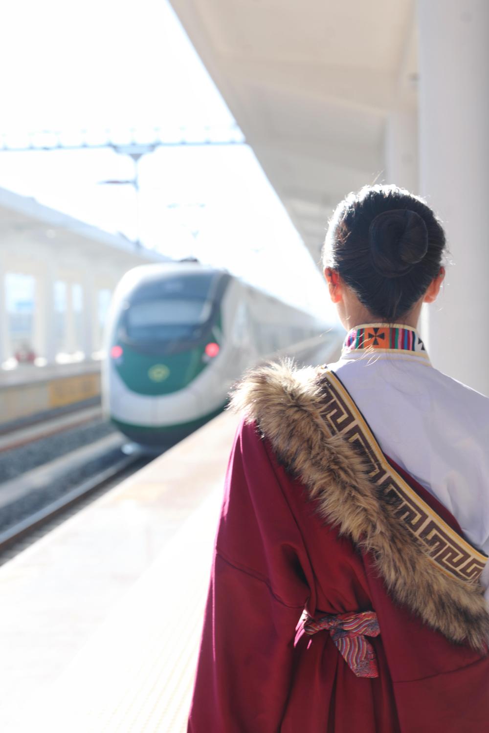 十五五规划@你|一条“云岭天路”串起的幸福密码 十五五规划@你|一条“云岭天路”串起的幸福密码