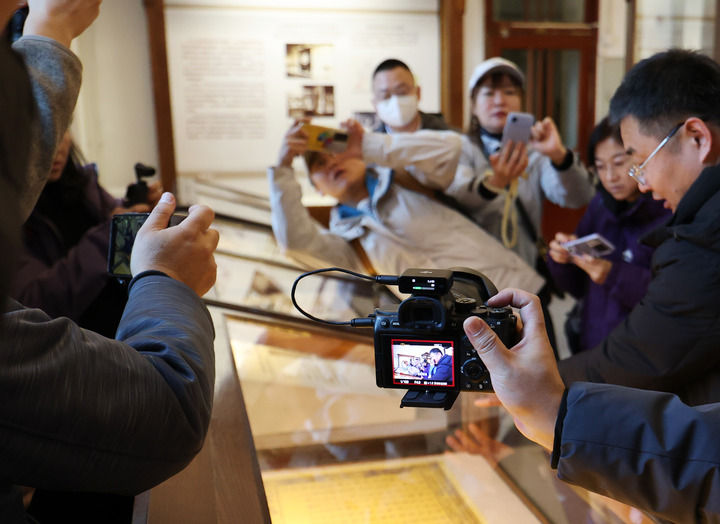 “明谕琉球国王敕”在大连展出 揭示琉球曾是中国藩属重要史实