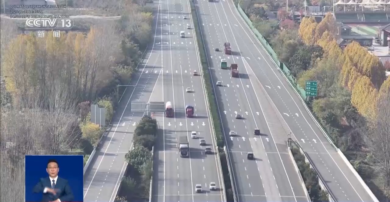 开车“越慢越好” ?“龟速”行驶成道路安全新隐患