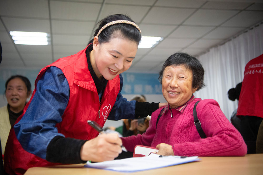 镜观·回响｜弘扬奉献、友爱、互助、进步的志愿精神