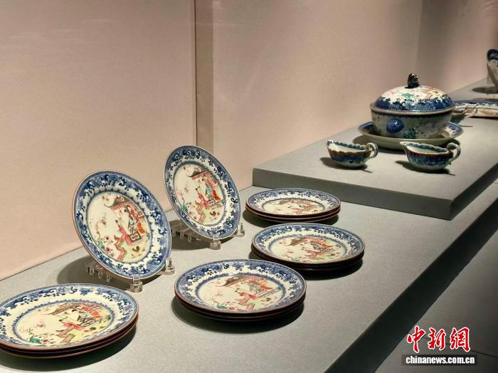 百余清代外销珍品在上海展现乾隆年间东西方交流史