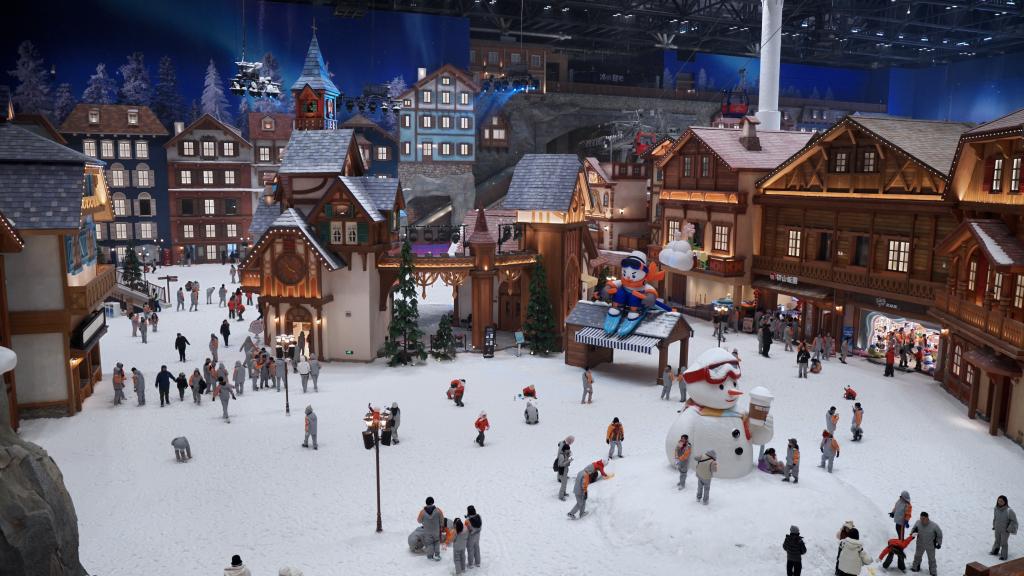 “雪假”激发新一轮冰雪旅游消费热潮