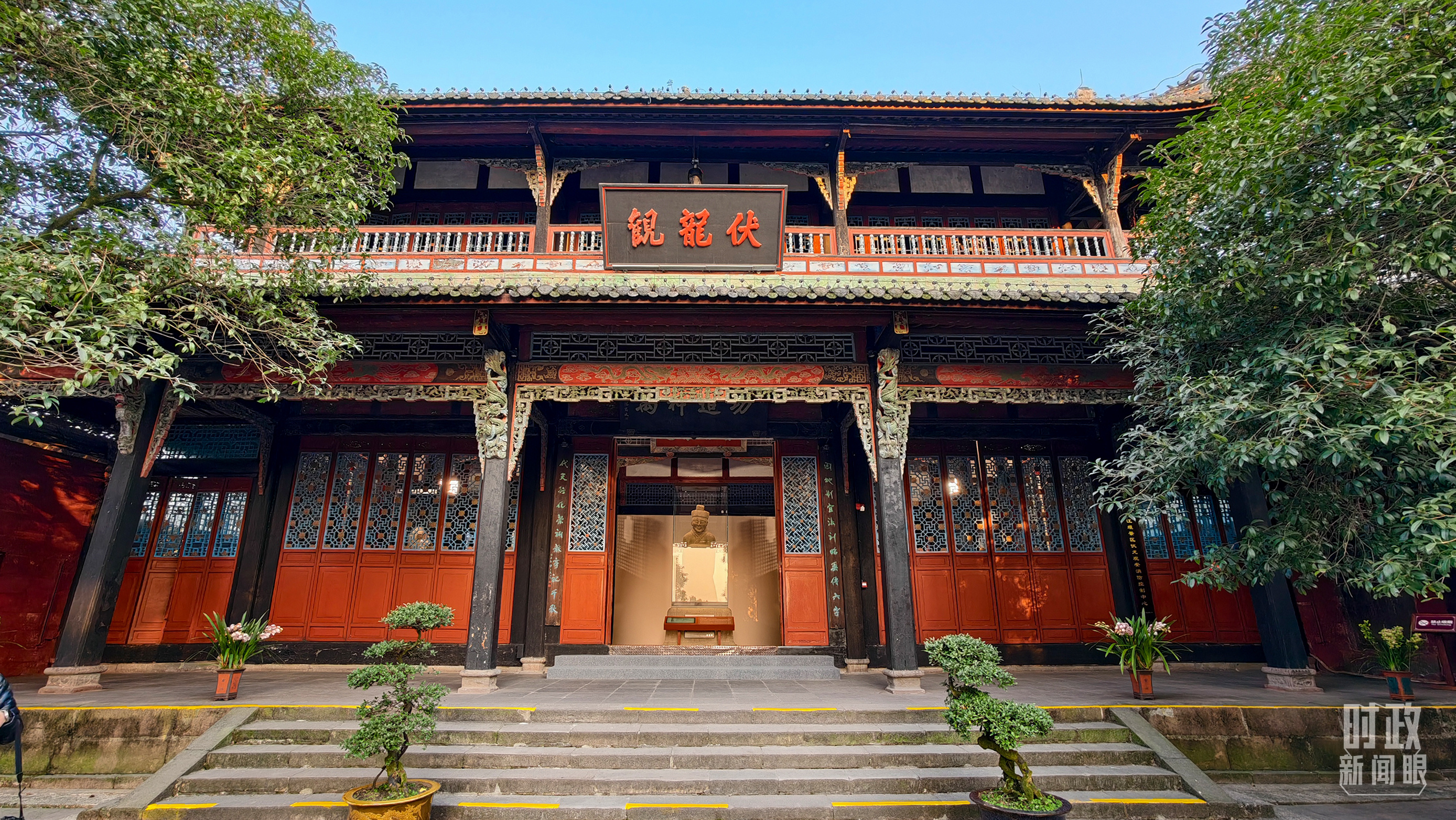 时政新闻眼丨从中法元首会晤的四个“特殊”,读懂大国相处之道