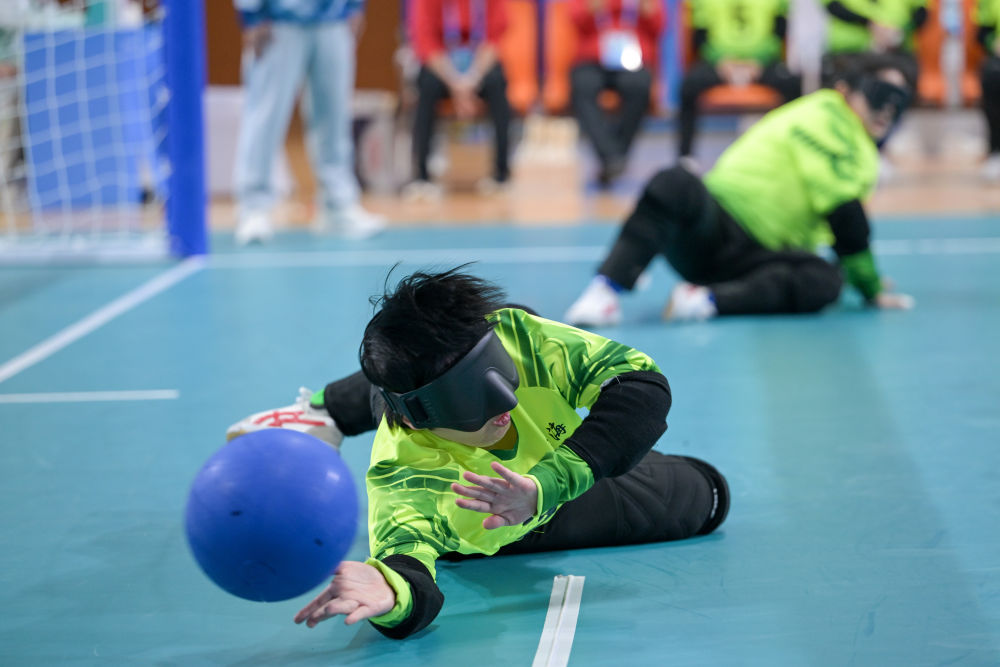 体育时评:不屈之光照亮逐梦之路 体育时评:不屈之光照亮逐梦之路