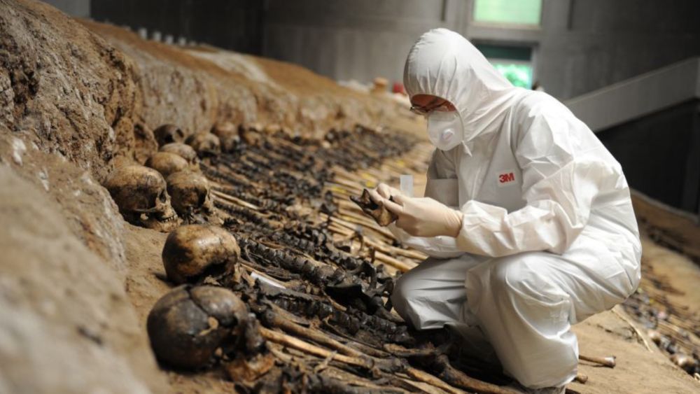 新华视点丨为了不应被遗忘的生命 新华视点丨为了不应被遗忘的生命