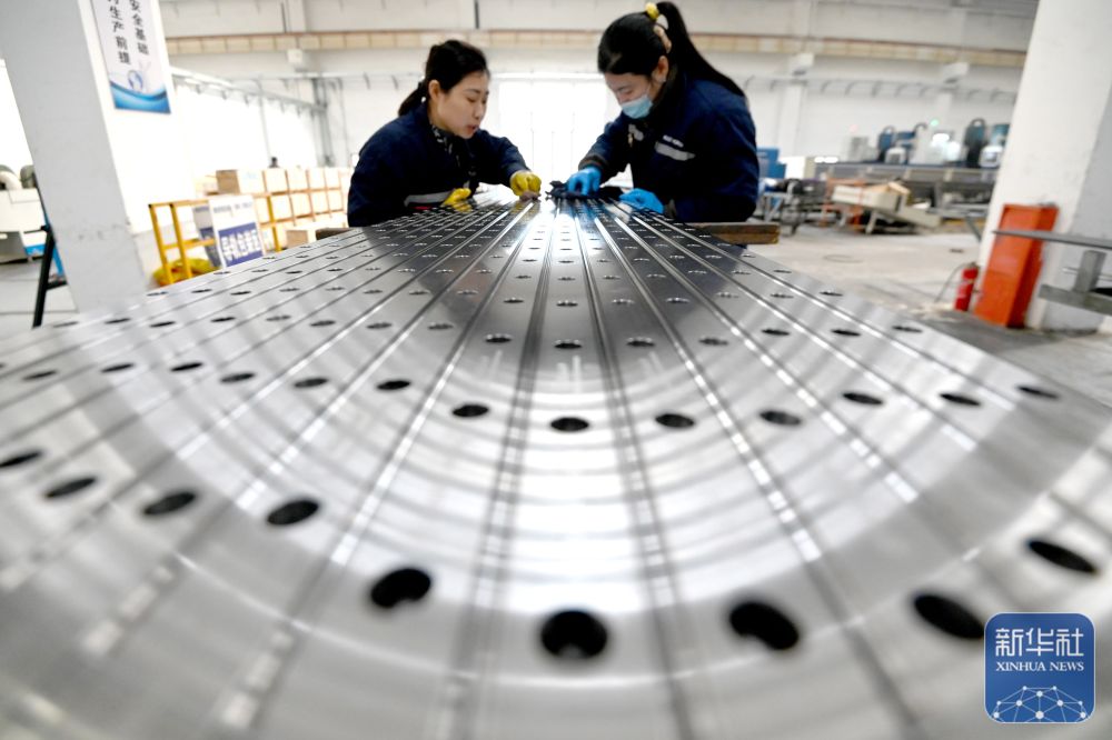 11月份国民经济延续稳中有进发展态势 11月份国民经济延续稳中有进发展态势