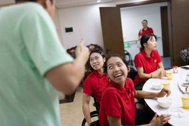 轮椅上的“剑客” 轮椅上的“剑客”