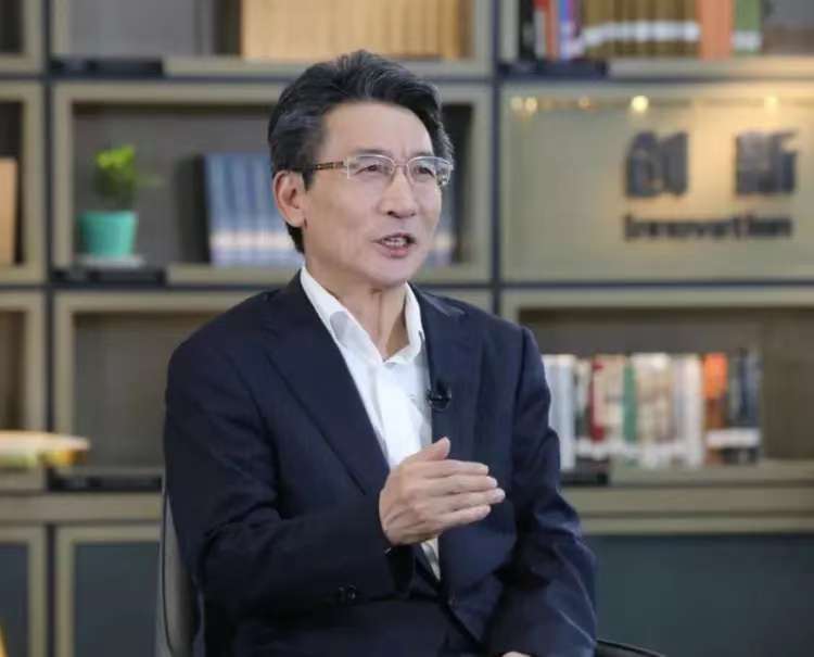 【“十五五”我所思·我所盼】薛其坤:让创新直接服务经济主战场 【“十五五”我所思·我所盼】薛其坤:让创新直接服务经济主战场