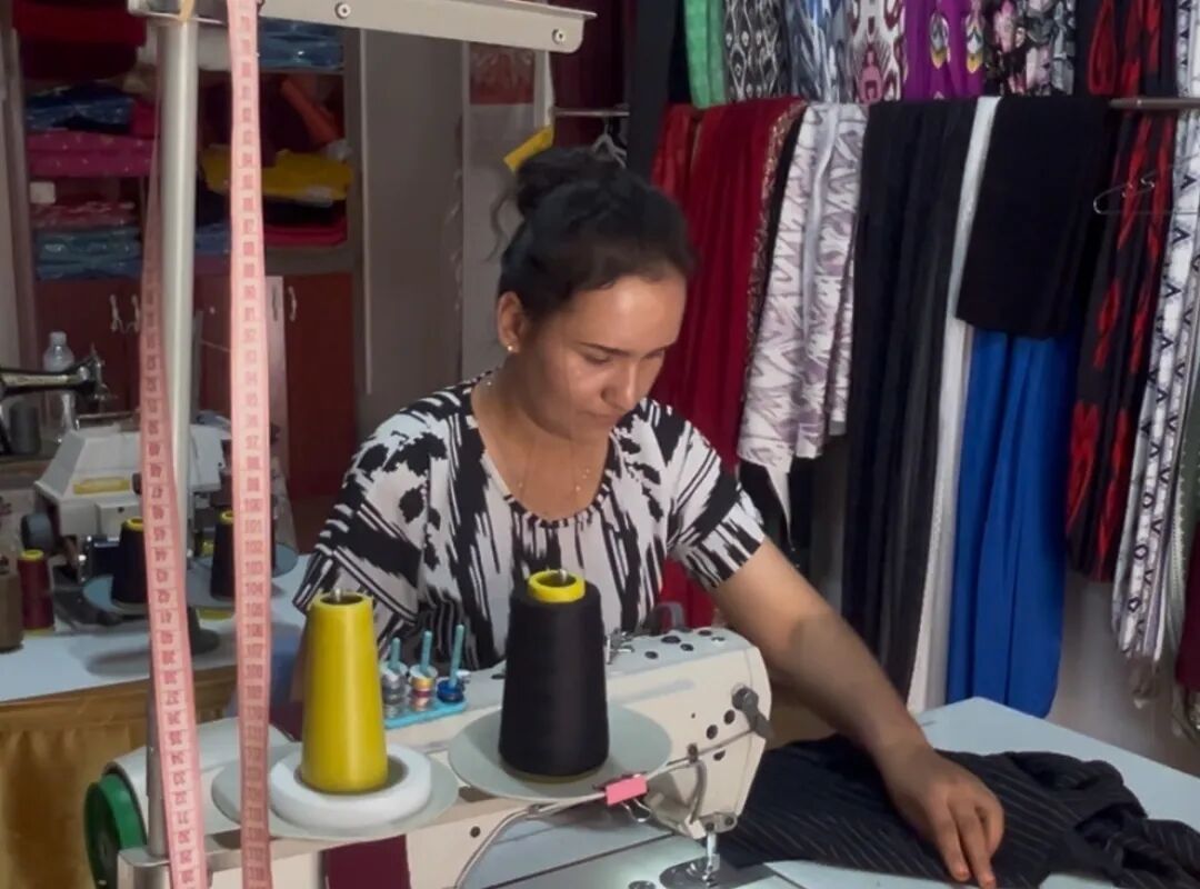 脱贫村的这五年 | 从贫困村到示范村——英买里筑起幸福新家园