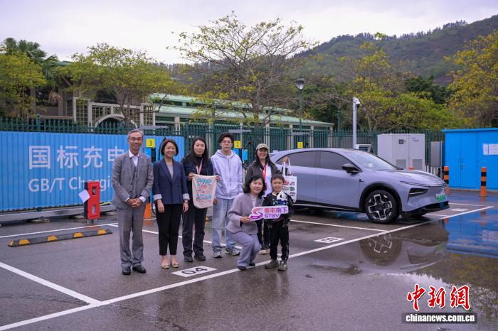 香港商界推出多项便利及优惠措施 迎接“粤车南下”