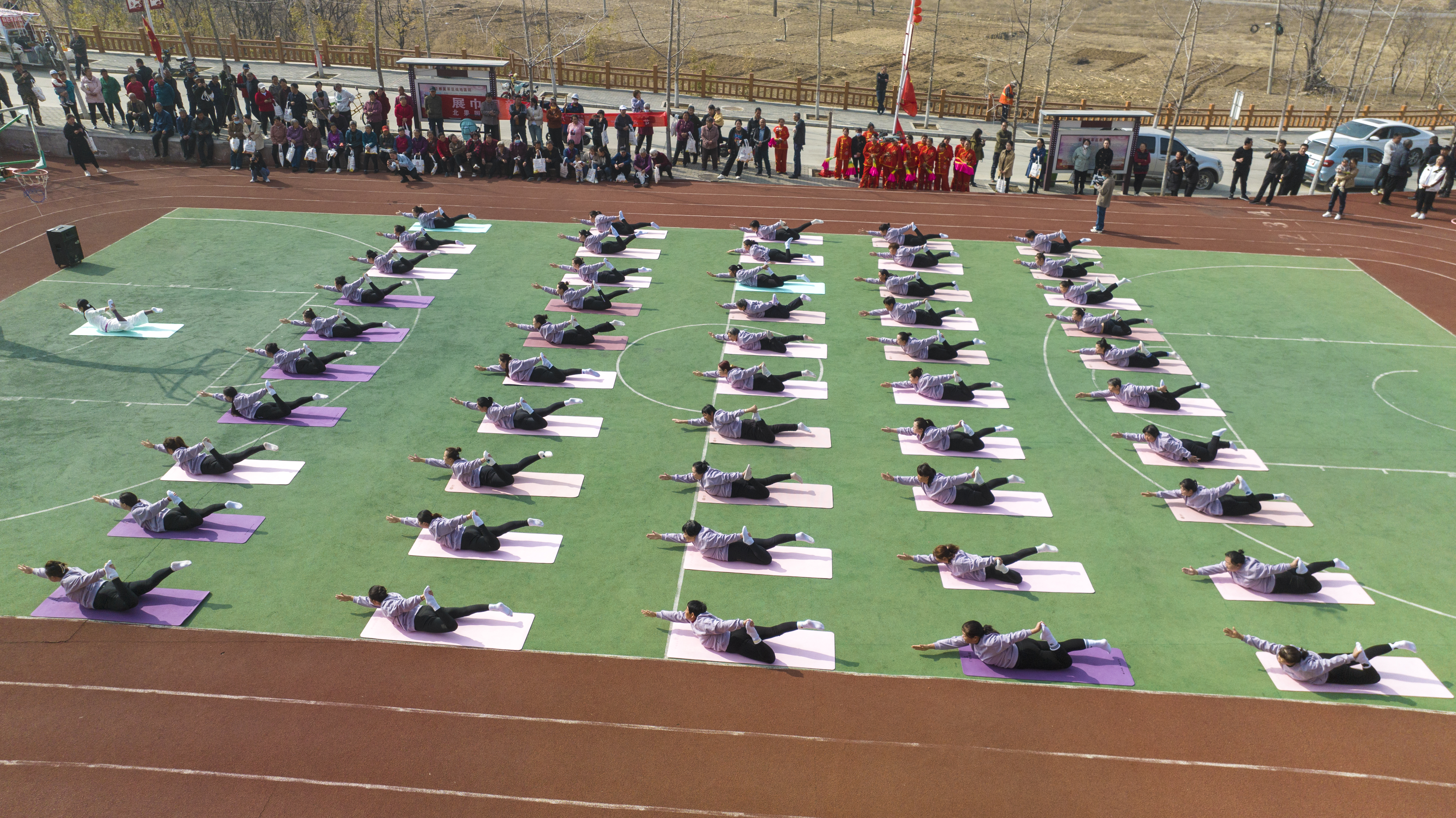 脱贫村的这五年 | 从“住上好房子”到“过上好日子”——店房奋进启新程