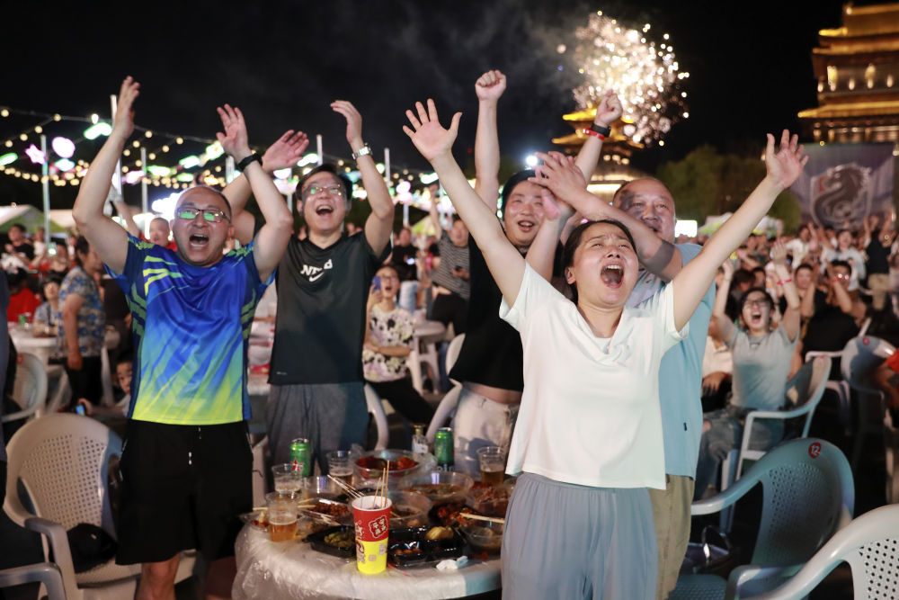 追光｜这一年，那些“破圈”的体育热词