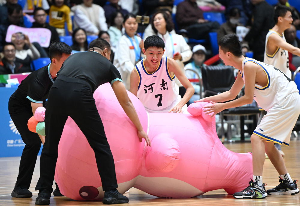 追光｜这一年，那些“破圈”的体育热词