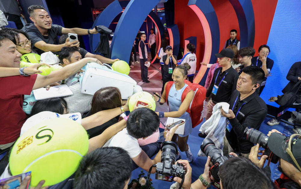 追光｜这一年，那些“破圈”的体育热词