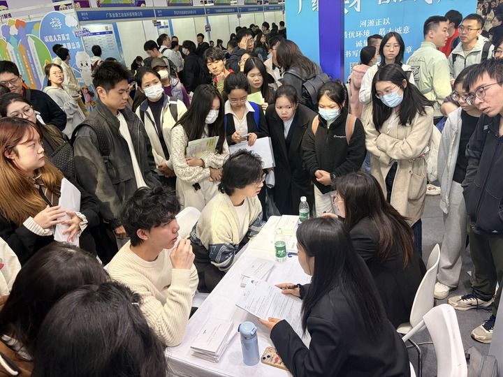 风景这边正好——从“百万英才汇南粤”看湾区引力与人才潮涌的时代交响