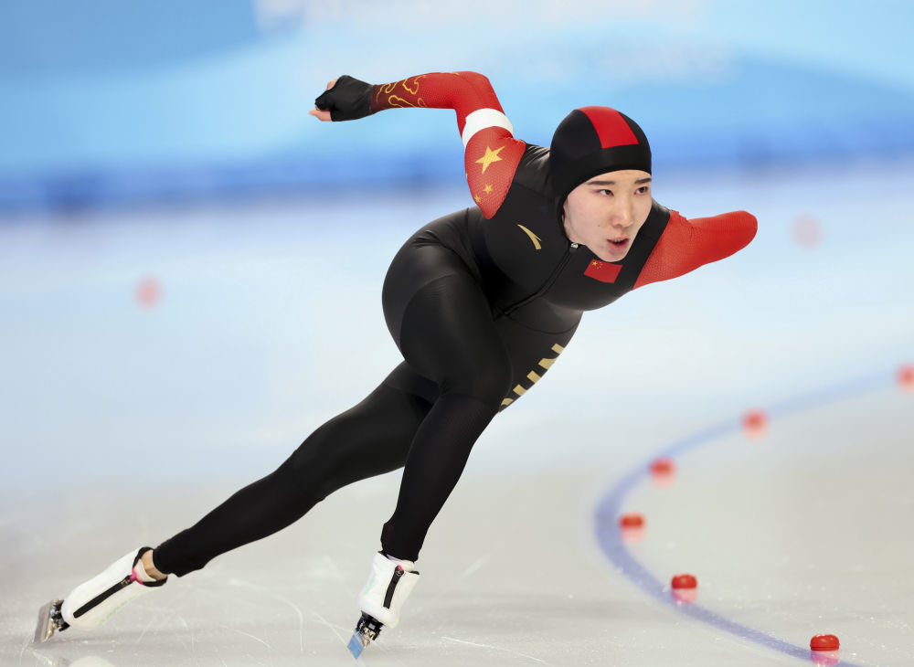 飞扬2025｜这片冰雪，燃动着中国体育的荣耀与热度