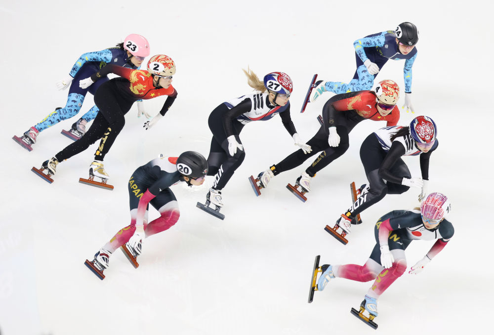 飞扬2025｜这片冰雪，燃动着中国体育的荣耀与热度