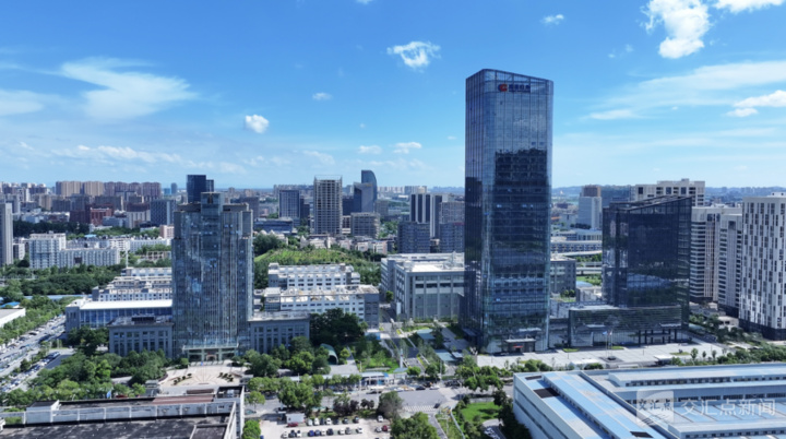 经济大省挑大梁·高手在“民”间丨十年追梦，诠释何以“新楚商”