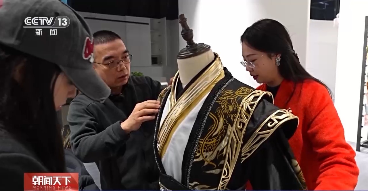 电影市场火爆 为经济发展打开新空间