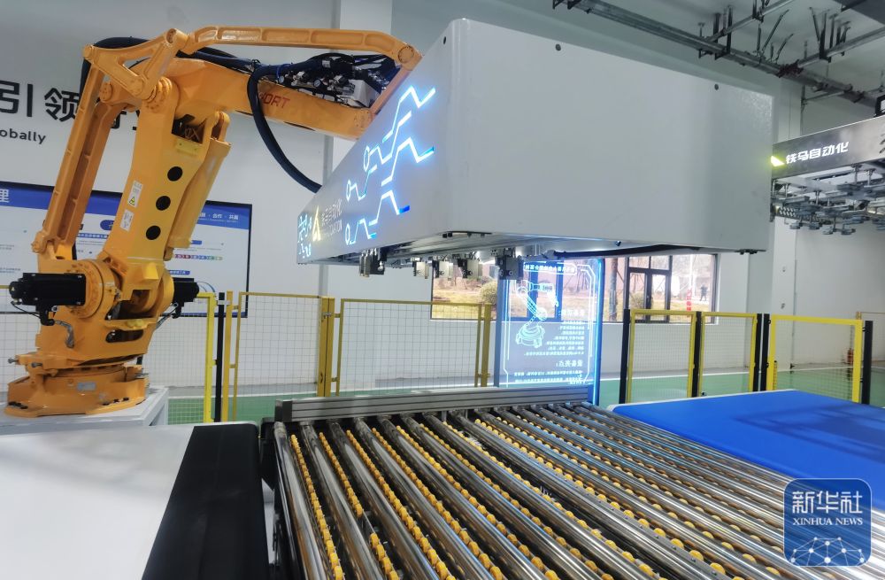 赶制订单忙生产 力争新年“开门红”