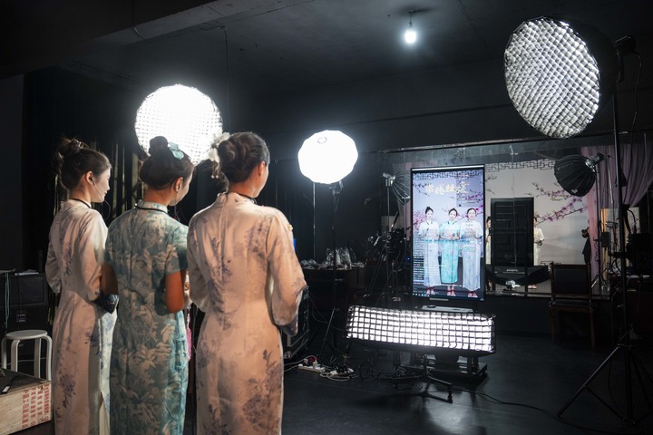 好评中国｜新大众文艺，在互联网的土壤里生长