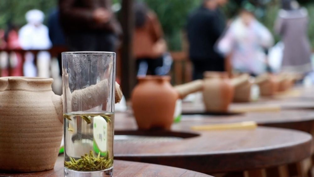 新华视点｜各地以高质量发展实践开启新局