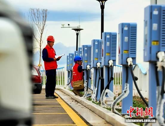 新疆电网2025年售电量达2183亿千瓦时 创历史新高