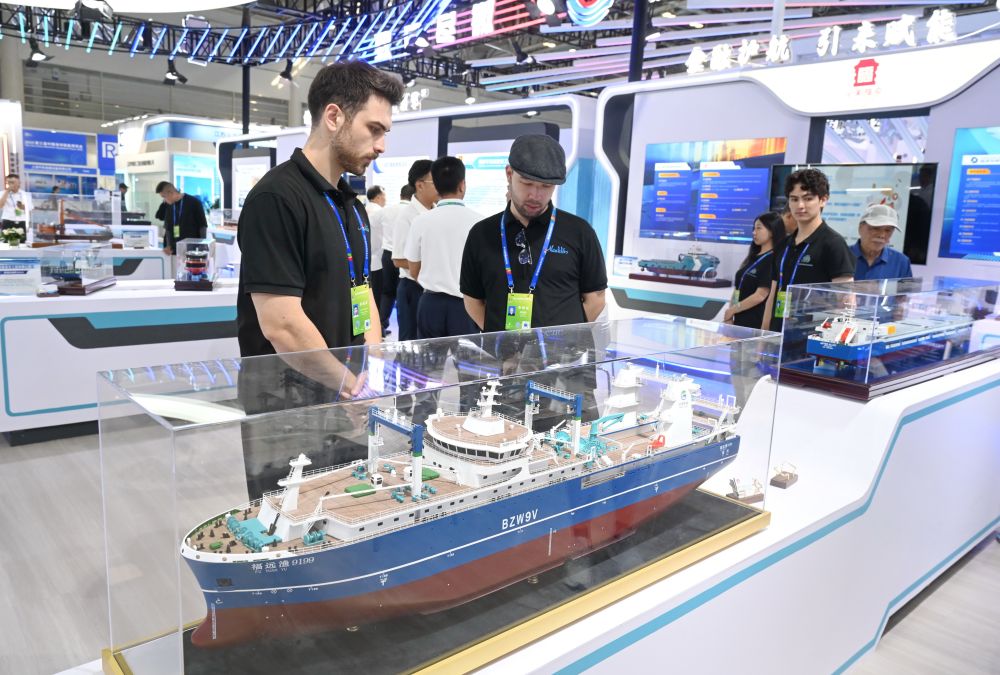 贸易强国建设稳步推进——解码“十四五”收官年的外贸答卷