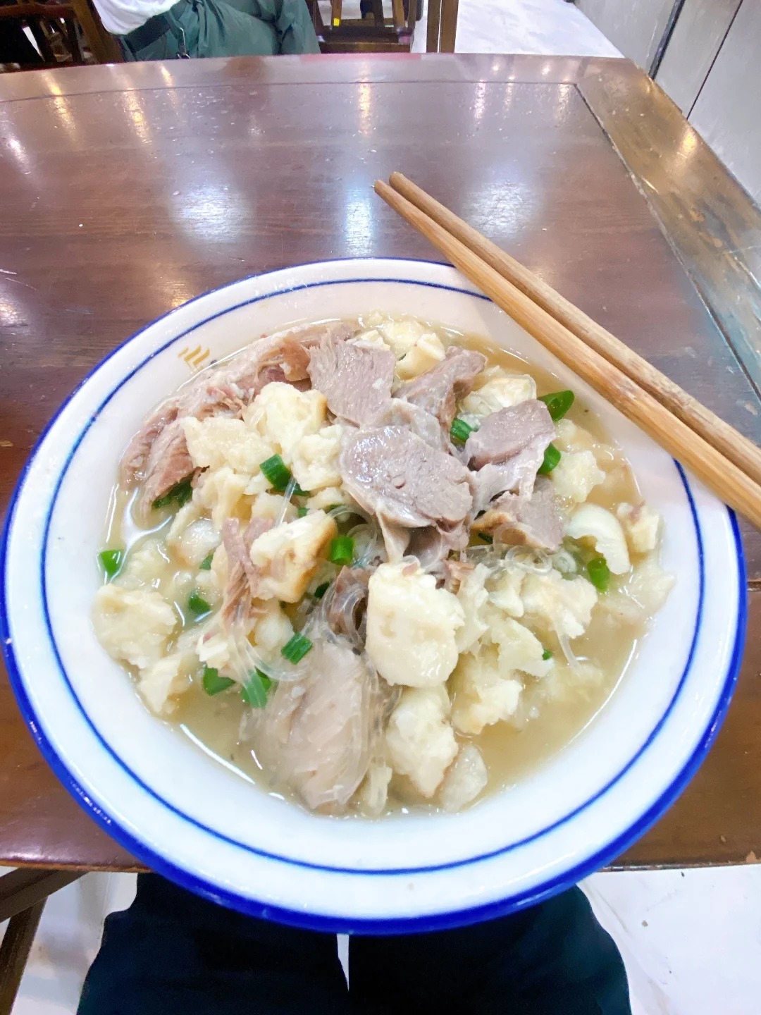 台湾小伙看兵马俑血脉觉醒,网友:这就是我们中国