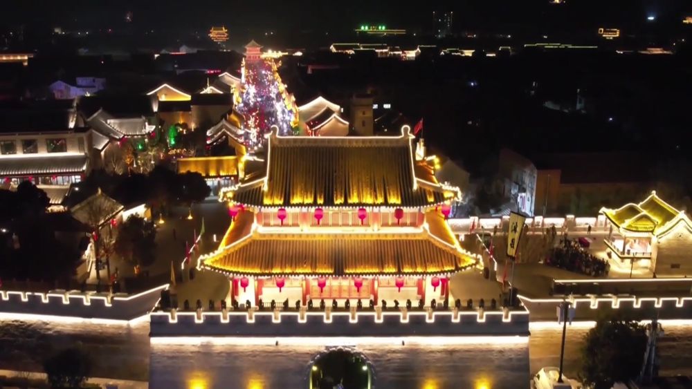 新华视点|一城一特色焕新文旅 夜经济激活消费新引擎 新华视点|一城一特色焕新文旅 夜经济激活消费新引擎