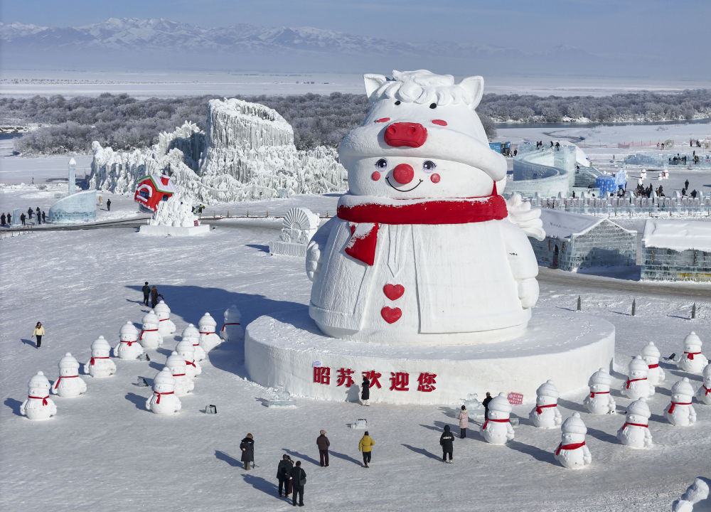 赴一场冰雪之约！看见新疆的冬日浪漫