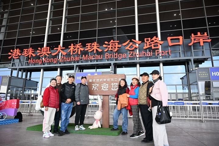 从“万亿之省”“万亿之城”拔节生长看中国经济发展之道