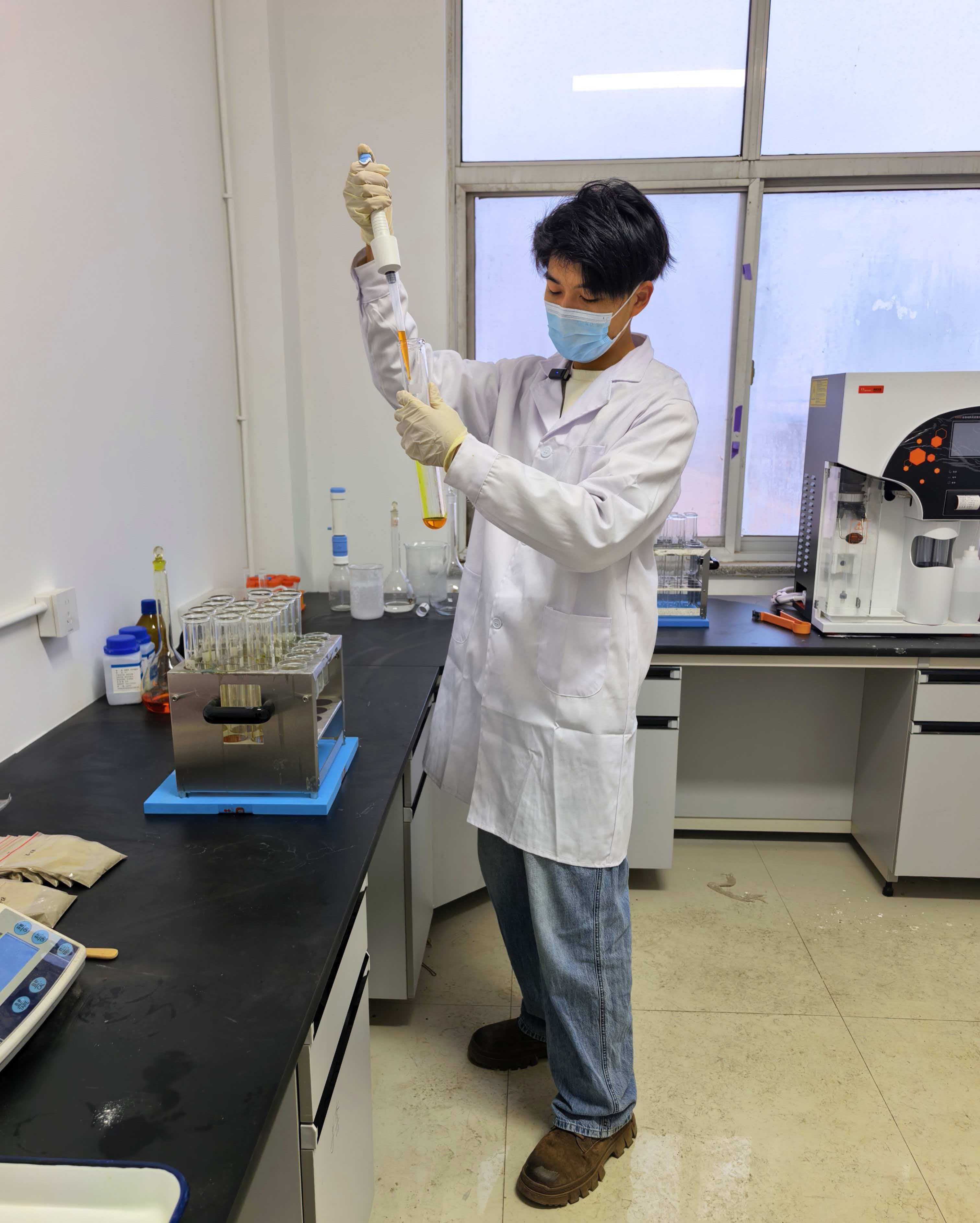 2026新春走基层 | 盐碱地上崛起“绿色粮仓”