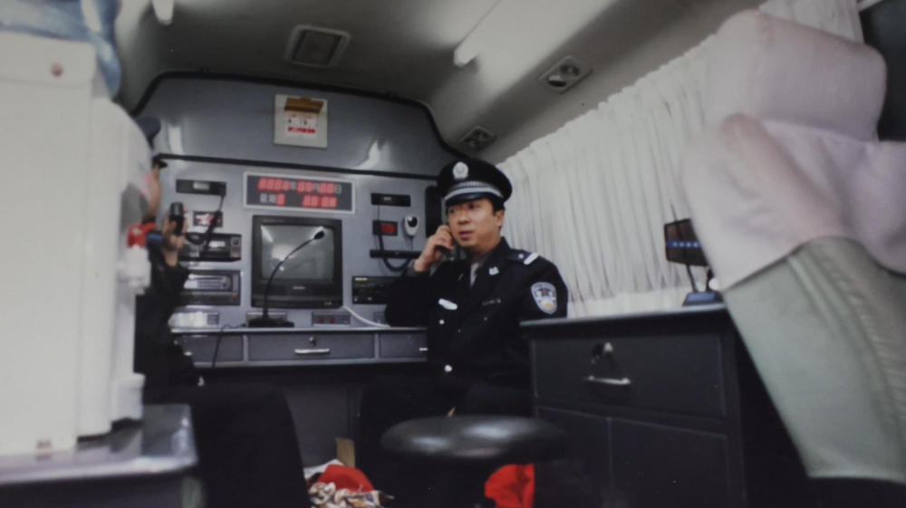 “我愿作一颗石子”——追记北京市公安局原副局长、交管总队(交管局)原总队长(局长)董亦军 “我愿作一颗石子”——追记北京市公安局原副局长、交管总队(交管局)原总队长(局长)董亦军