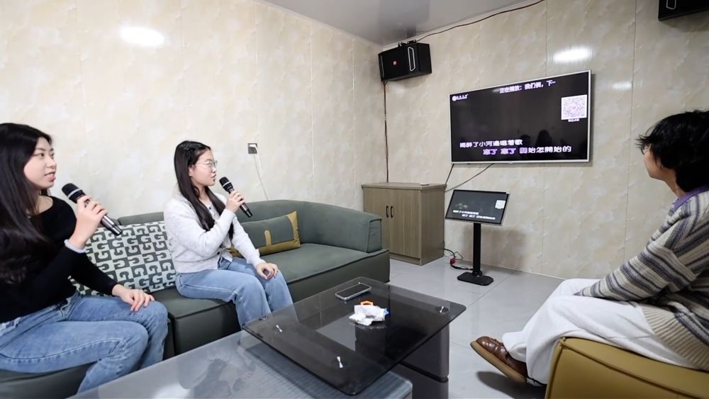 新华视点｜春节临近年味浓 烟火气里迎新春