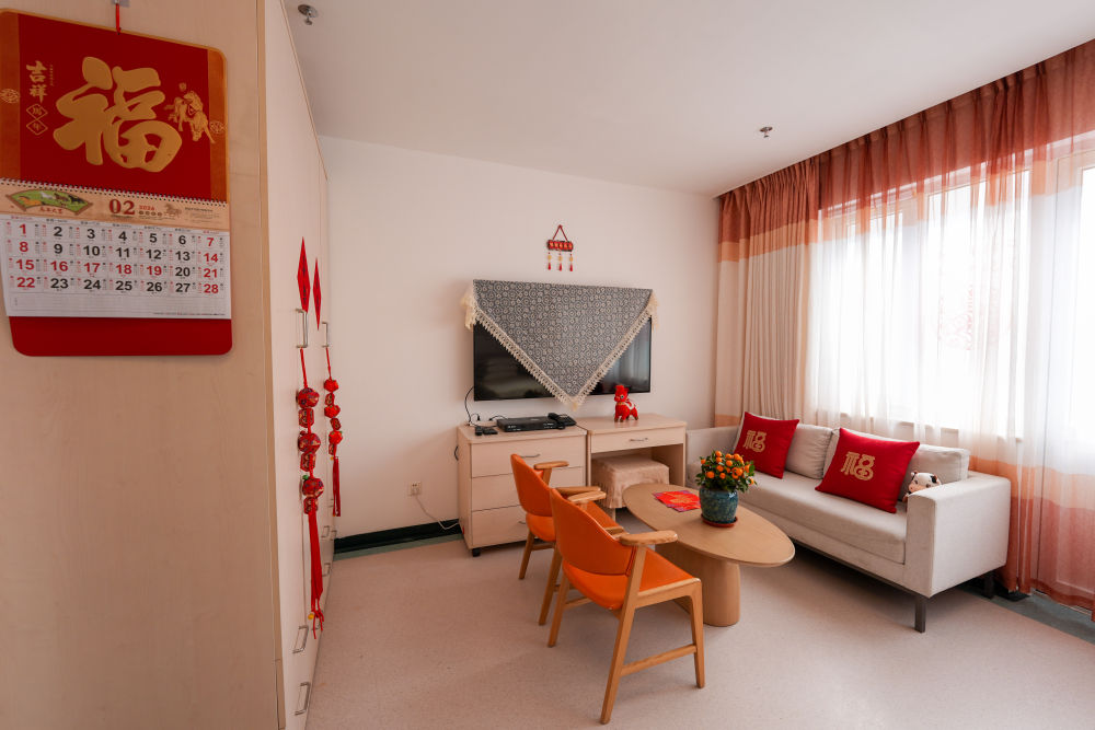 第1视点｜温暖社区，守护银龄