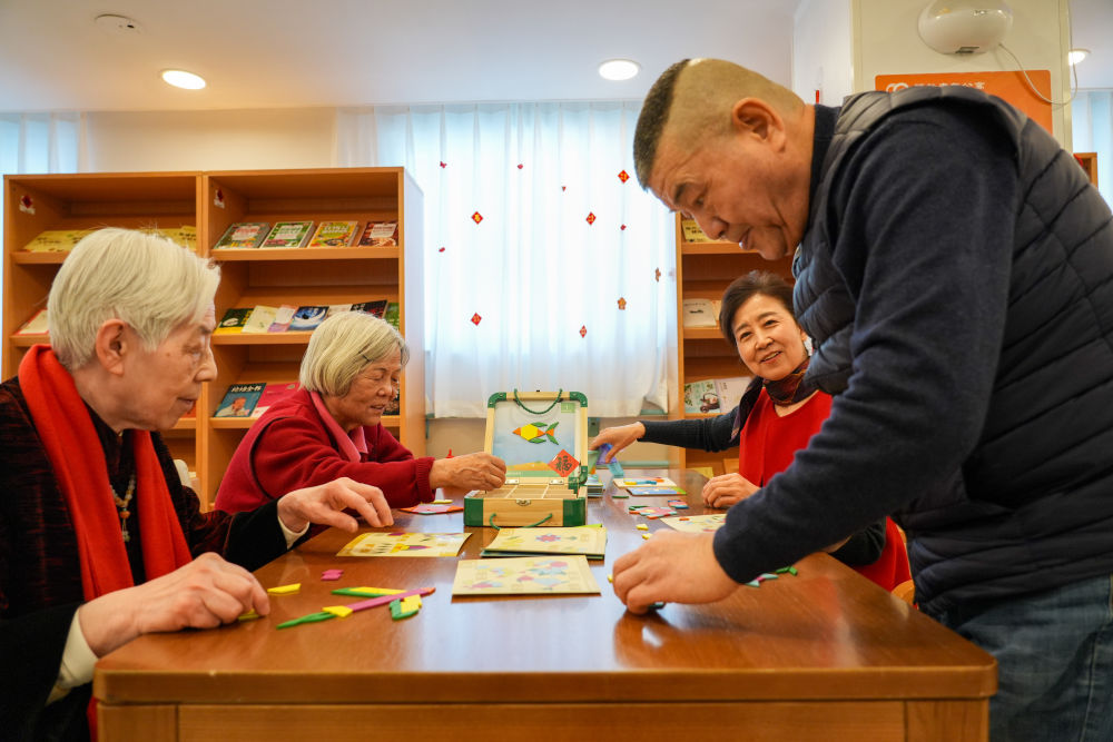 第1视点｜温暖社区，守护银龄