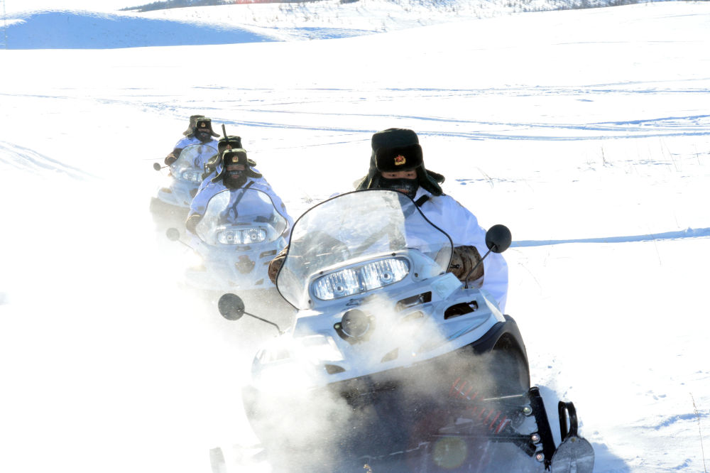 蒸蒸日上的年景，欣欣向荣的家国