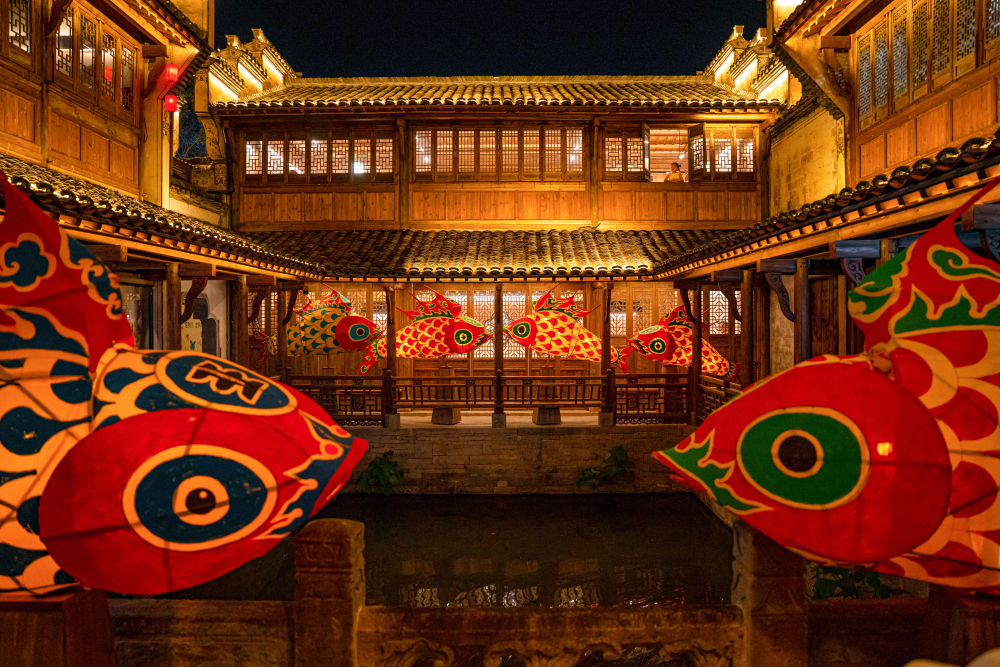 新春走基层|婺源“刀客”的春天：慢雕时光，顺时而兴