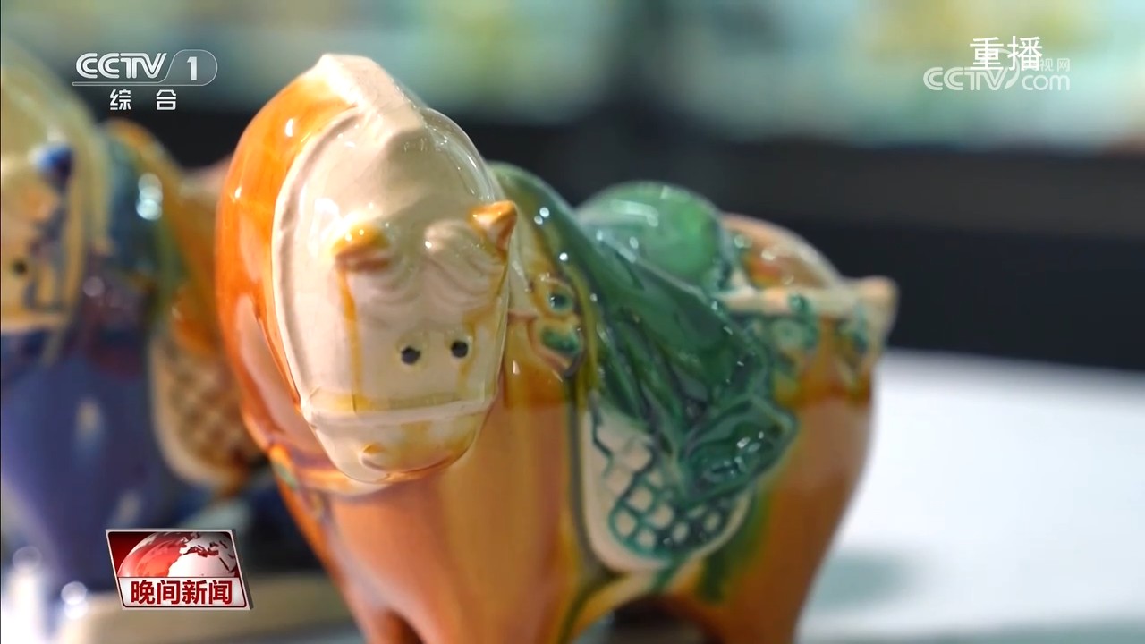 【热气腾腾中国年·马年说马】马年文创跨界破圈 催生火热消费新图景