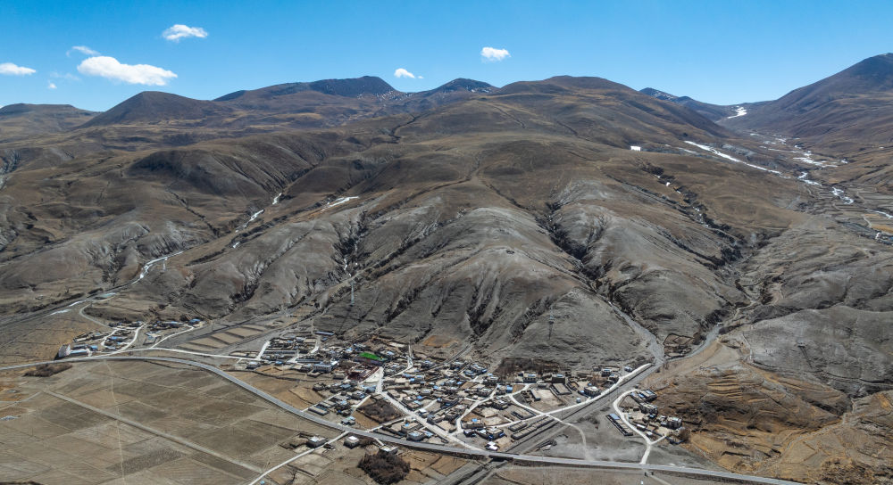 雪山为证,青春作答!从牧区到冬奥,两位中国“05后”书写冰雪新篇 雪山为证,青春作答!从牧区到冬奥,两位中国“05后”书写冰雪新篇